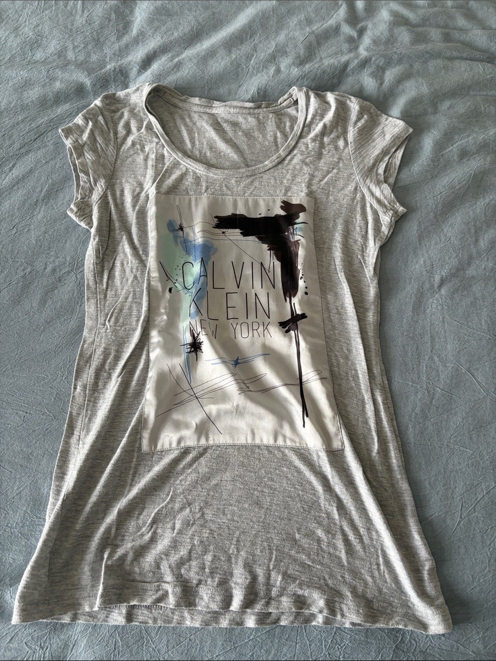 Calvin Klein Light Gray Graphic Scoop Neck Tee